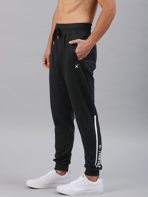 

HRX by Hrithik Roshan Men Black Slim fit Joggers