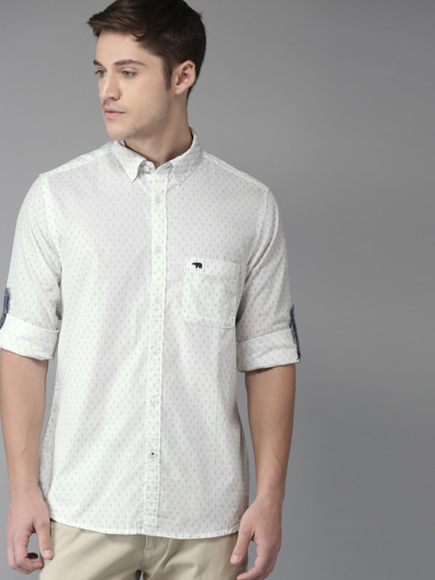 

THE BEAR HOUSE Men White & Blue Slim Fit Printed Semiformal Shirt