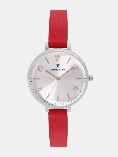

Daniel Klein Women Silver-Toned Analogue Watch