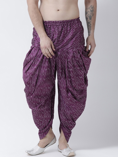 

DEVYAAN Men Purple Printed Dhoti