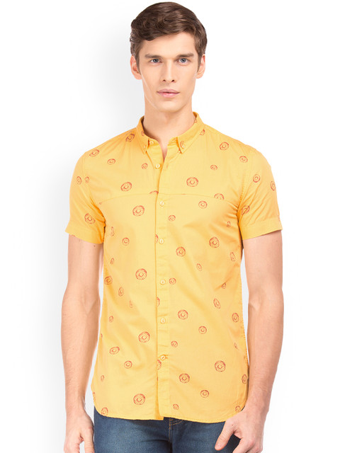 

Colt Men Yellow & Red Slim Fit Printed Casual Shirt