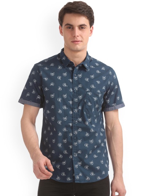 

Colt Men Navy Blue Regular Fit Printed Casual Shirt