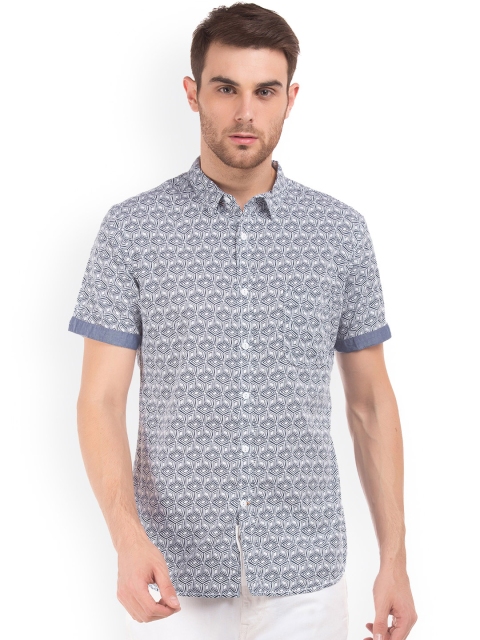 

Colt Men White & Navy Blue Regular Fit Printed Casual Shirt