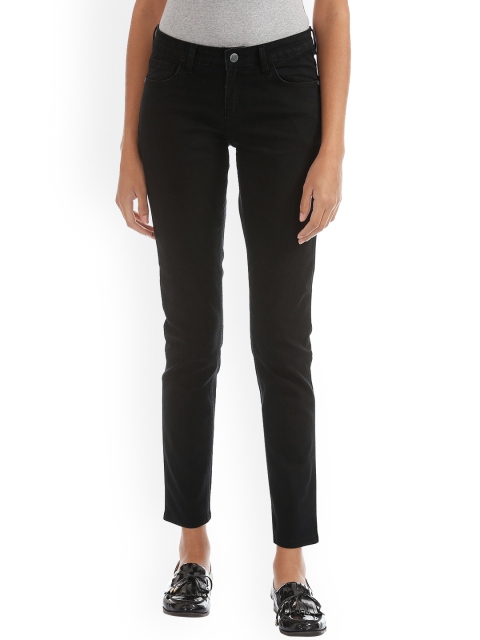 

Newport Women Black Slim Fit Mid-Rise Clean Look Jeans