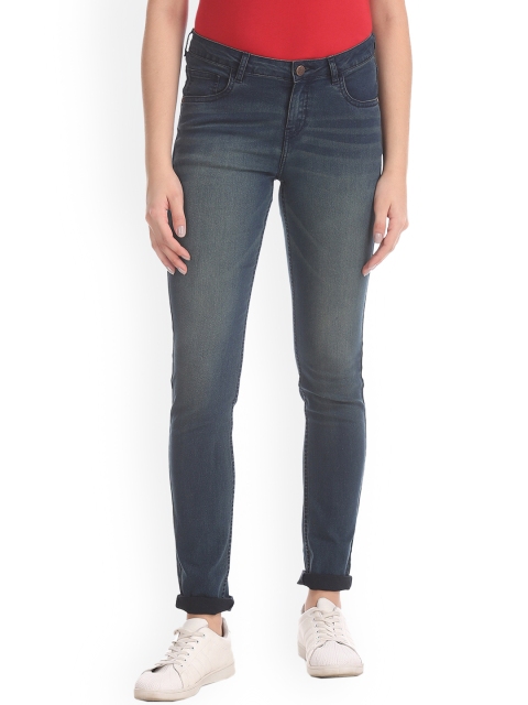 

Newport Women Blue Slim Fit Mid-Rise Clean Look Stretchable Jeans