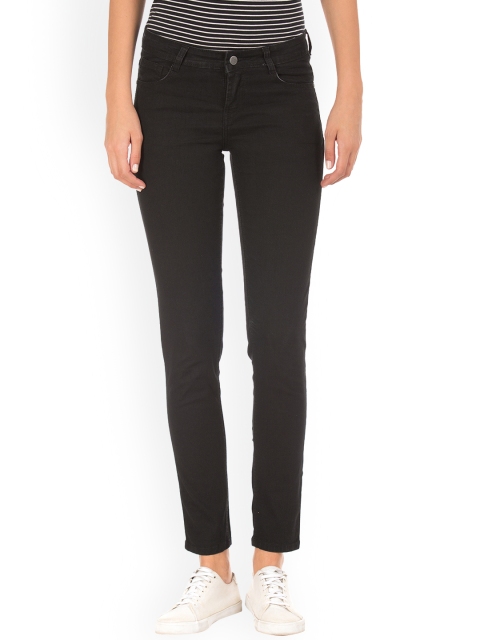 

Newport Women Black Slim Fit Mid-Rise Clean Look Jeans