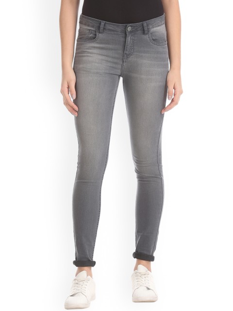 

Newport Women Grey Skinny Fit Mid-Rise Clean Look Stretchable Jeans