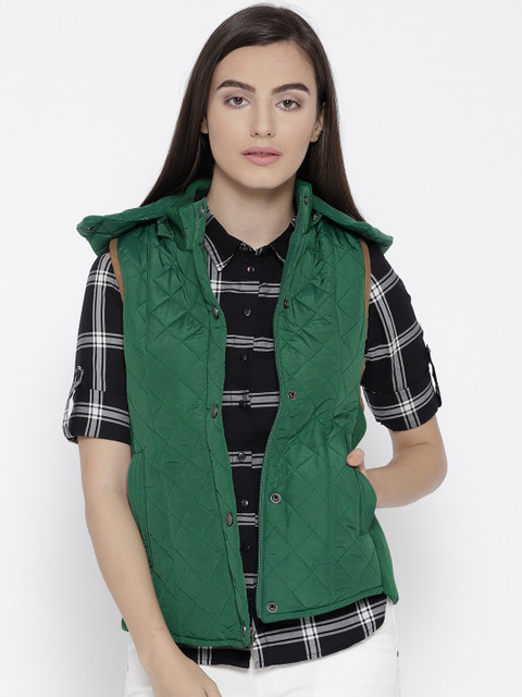 

Trufit Women Green Solid Insulator Quilted Jacket