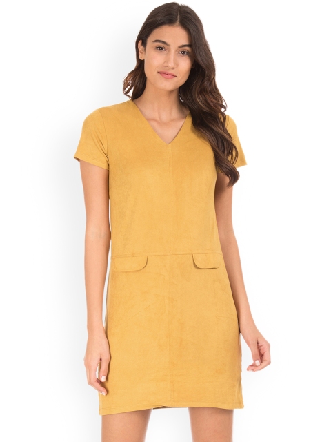 

Cherokee Women Yellow Solid Sheath Dress
