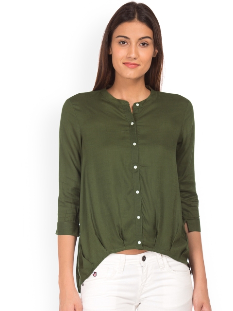 

Cherokee Women Green Solid Shirt Style Top