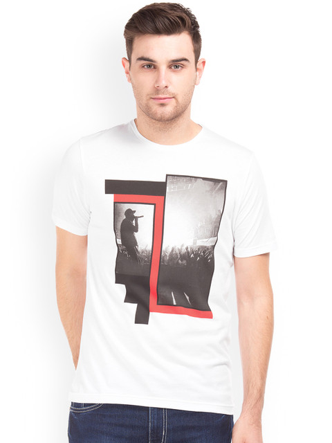 

Colt Men White Printed Round Neck T-shirt
