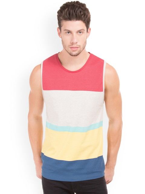 

Colt Men Multicoloured Colourblocked Round Neck T-shirt, Multi