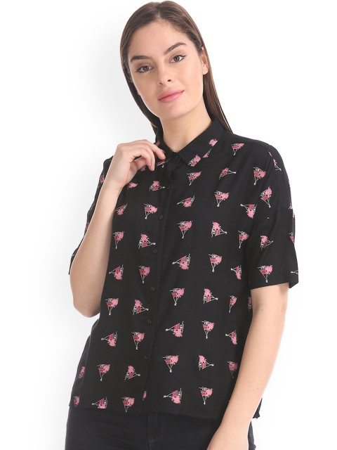 

Sugr Women Black Printed Shirt Style Top