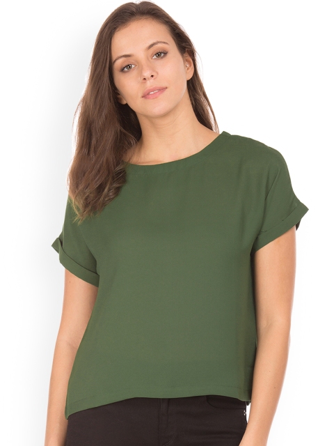 

Sugr Women Green Solid Top