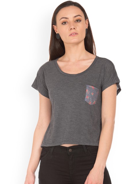 

Sugr Women Grey Solid Round Neck T-shirt