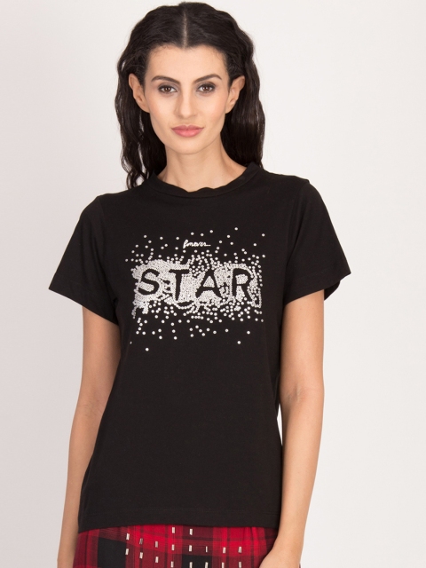 

Magzayra Women Black Printed Round Neck T-shirt