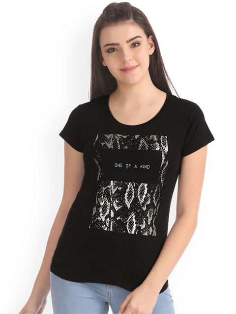 

Sugr Women Black Printed Round Neck T-shirt