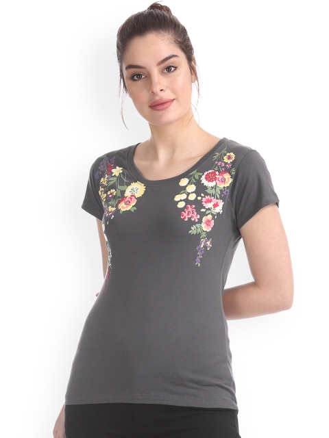 

Sugr Women Charcoal Grey Floral Print Round Neck T-shirt