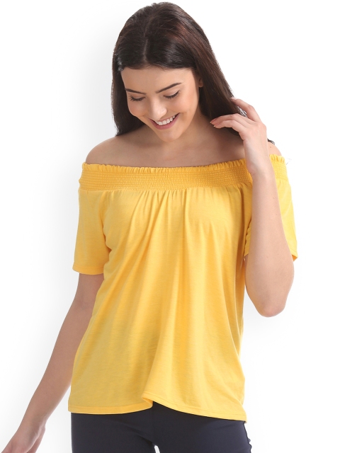 

Sugr Women Mustard Solid Bardot Top