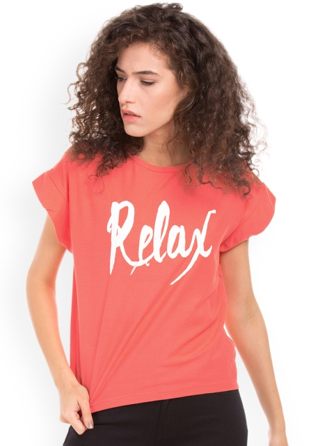 

Sugr Women Coral Pink Printed Cap Sleeves Top