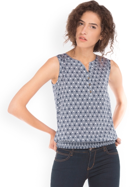 

Cherokee Women Blue Printed Blouson Top