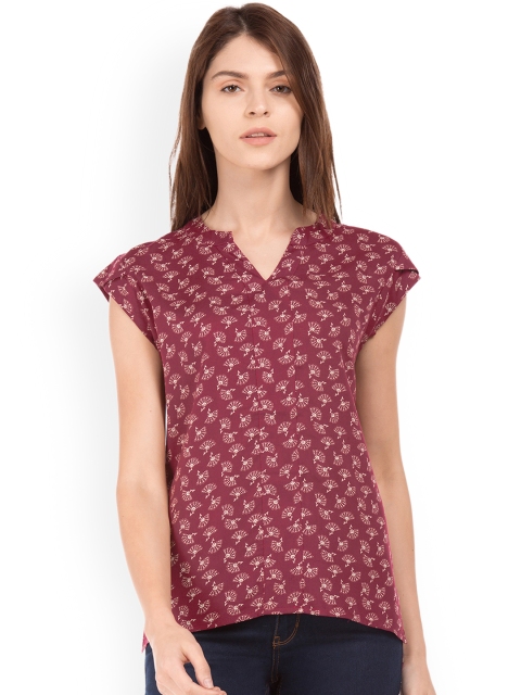 

Cherokee Women Maroon Printed High-Low Top