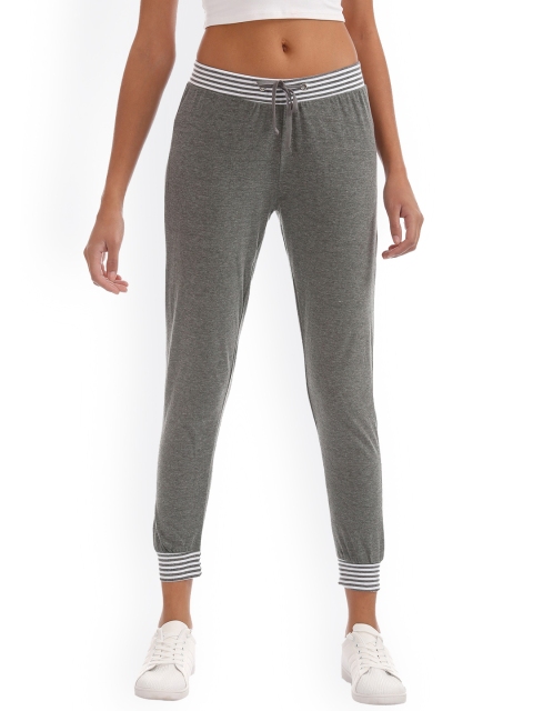 

Sugr Women Grey Melange Regular Fit Solid Cropped Joggers