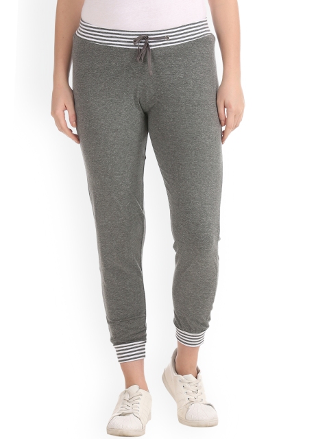 

Sugr Women Grey Melange Regular Fit Solid Cropped Joggers