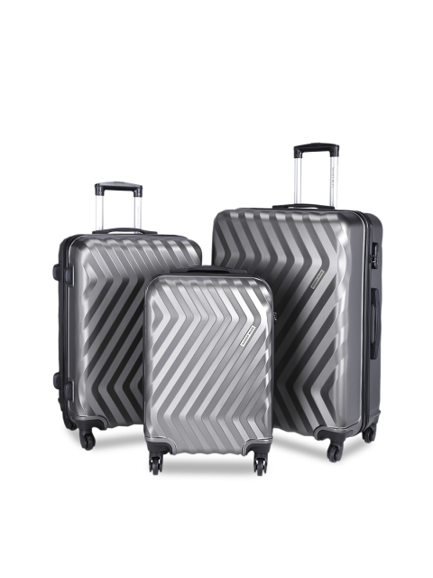 

Nasher Miles Unisex Set of 3 Grey Trolley Suitcases Nasher Miles Lombard