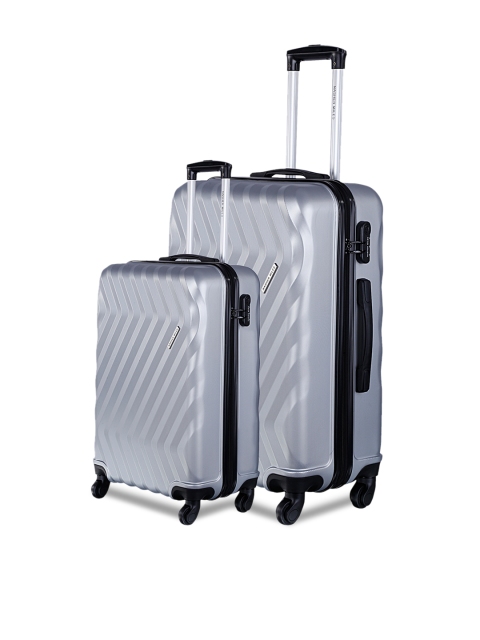 

Nasher Miles Unisex Set of 2 Silver-Toned Trolley Suitcases Nasher Miles Lombard