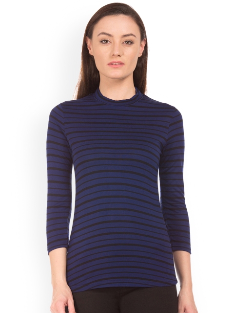

Cherokee Women Blue Striped Top