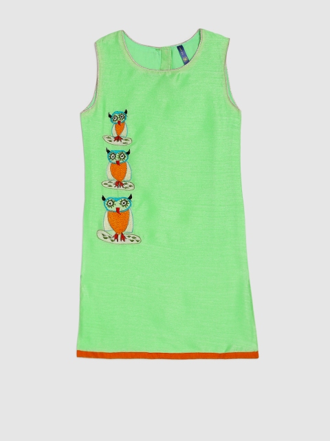 

YK Girls Green Embroidered Straight Kurta