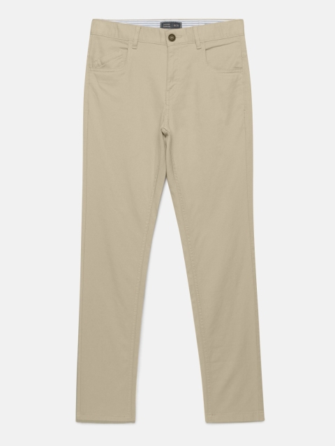 

Indian Terrain Boys Beige Regular Fit Solid Trousers