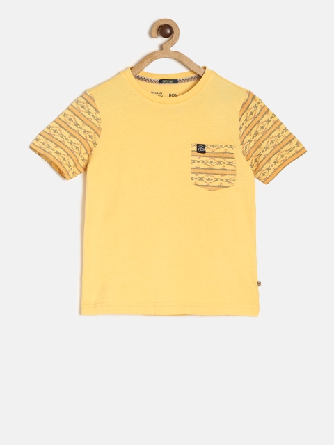 

Indian Terrain Boys Yellow Solid Round Neck Pure Cotton T-shirt