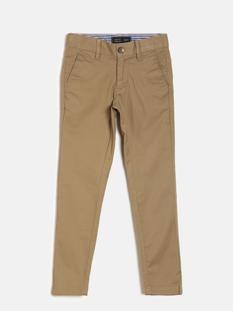 

Indian Terrain Boys Khaki Regular Fit Solid Chinos