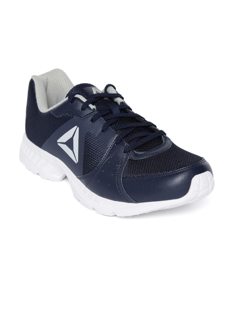 

Reebok Men Navy Blue Solid Top Speed Xtreme Running Shoes