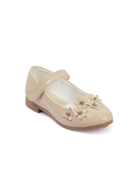 

Kittens Girls Beige Solid Synthetic Ballerinas