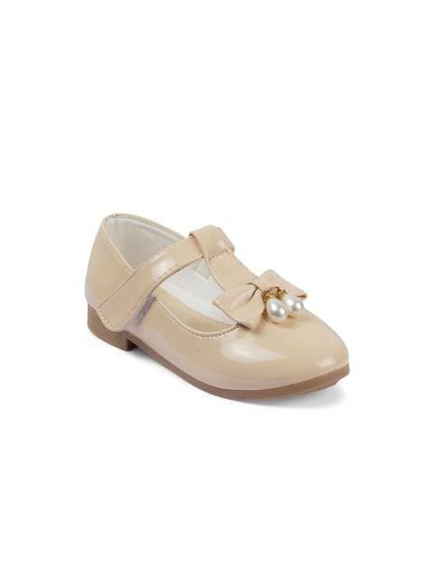 

Kittens Girls Beige Solid Synthetic Ballerinas