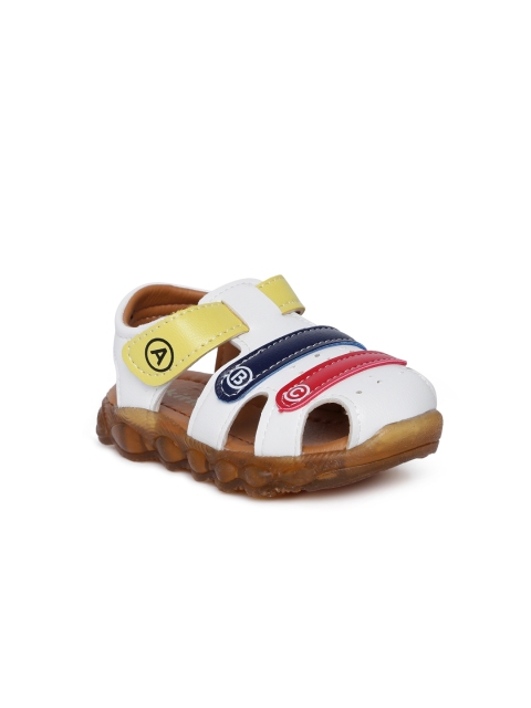 

Kittens Boys White Comfort Sandals