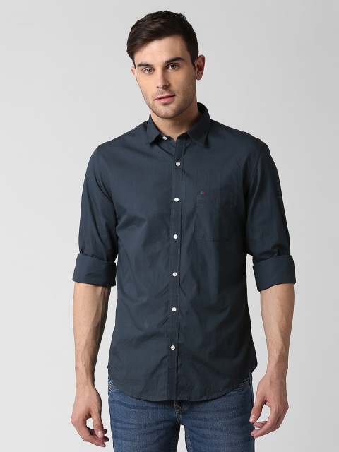 

Peter England Casuals Men Navy Blue Slim Fit Solid Casual Shirt
