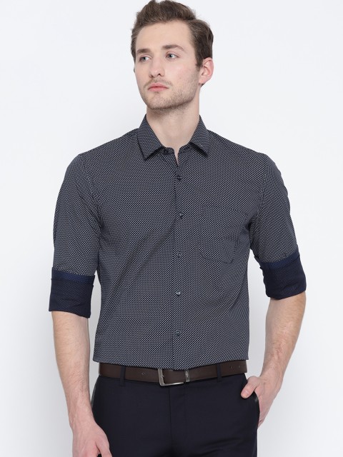 

Peter England Men Navy Blue & White Slim Fit Printed Smart Casual Shirt