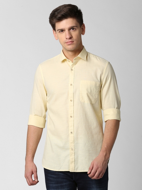 

Peter England Casuals Men Yellow Slim Fit Solid Casual Shirt