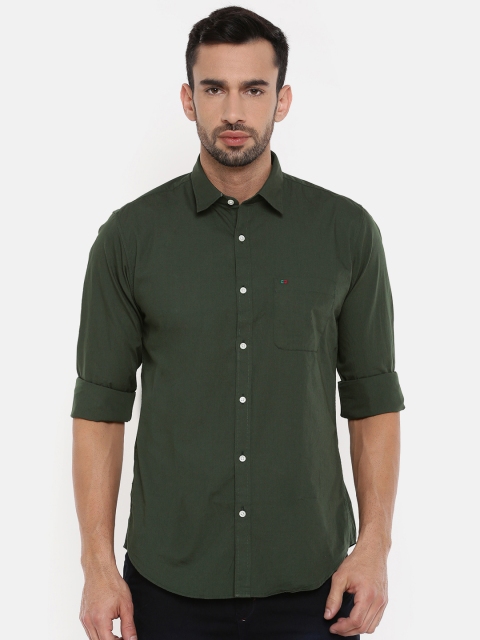 

Peter England Casuals Men Green Slim Fit Solid Casual Shirt