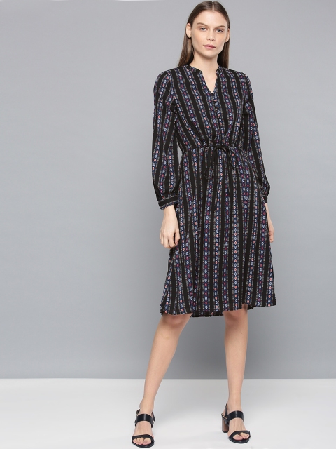 

Chemistry Women Black & Blue Printed A-Line Dress