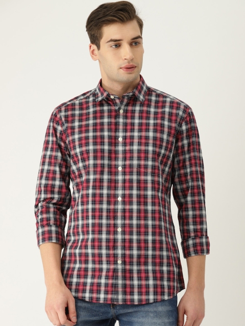 

ESPRIT Men Red & White Regular Fit Checked Casual Shirt