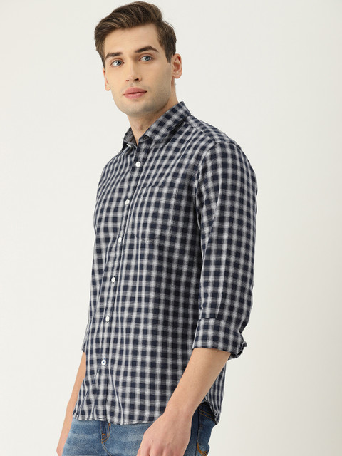 

ESPRIT Men Navy Blue & White Regular Fit Checked Casual Shirt