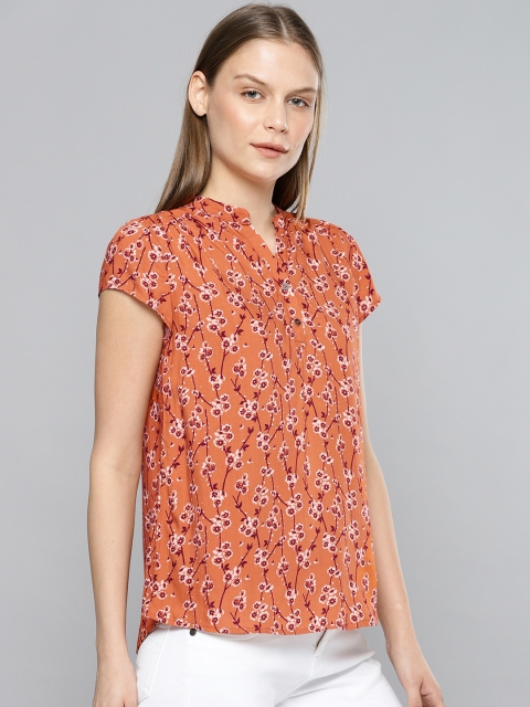 

Chemistry Women Rust Printed Top