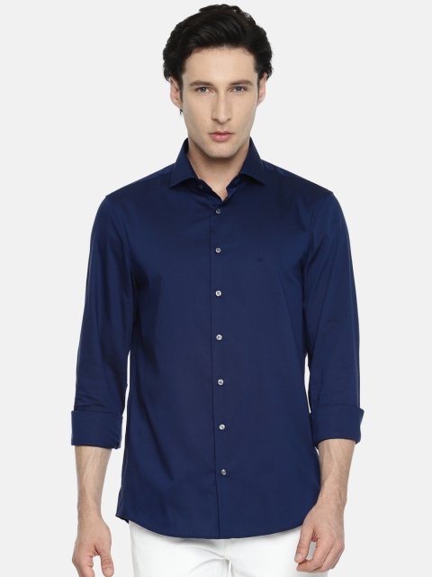 

Calvin Klein Jeans Men Navy Blue Slim Fit Solid Casual Shirt