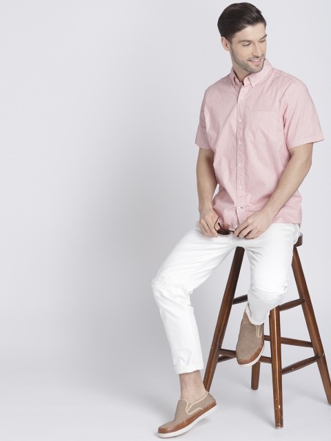 

GAP Men's Lived-In Stretch Poplin Short Sleeve Shirt, Peach