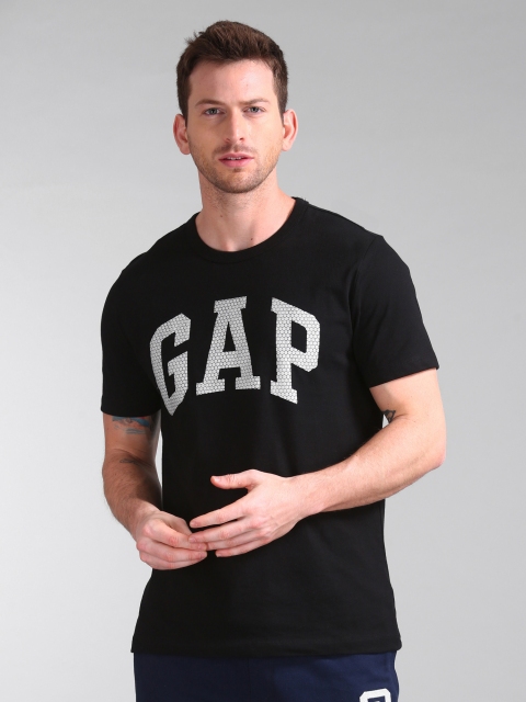 

GAP Men Logo Crewneck T-Shirt, Black